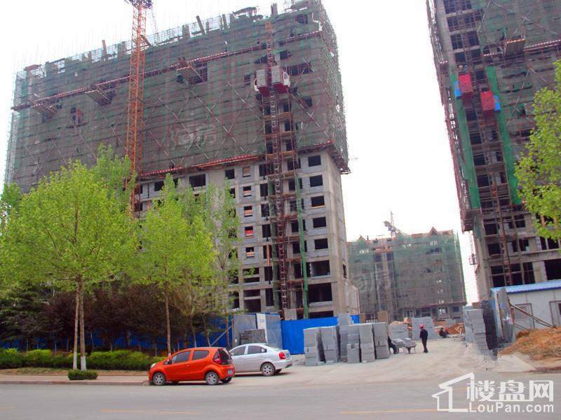 绿洲华庭实景图