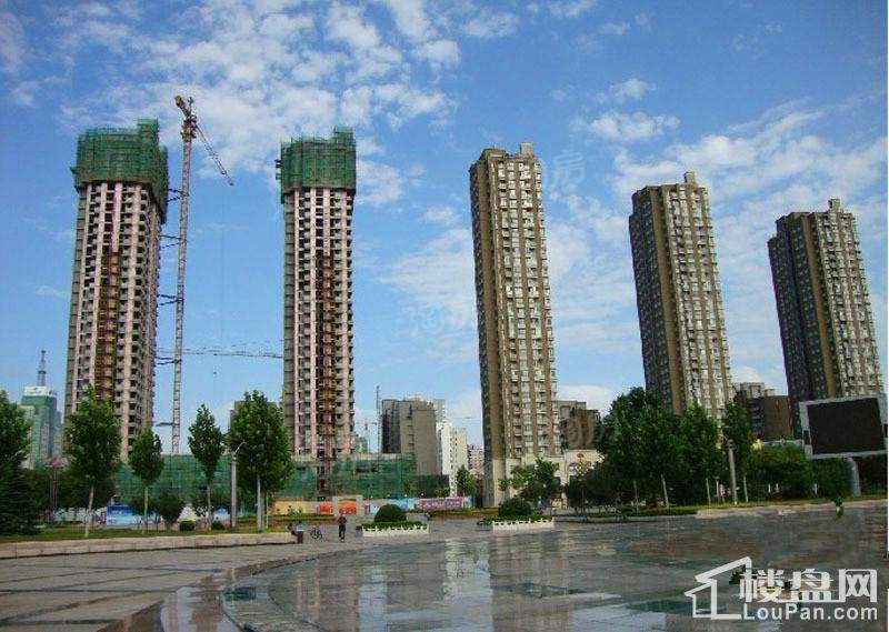 中央华府二期华庭风景实景图