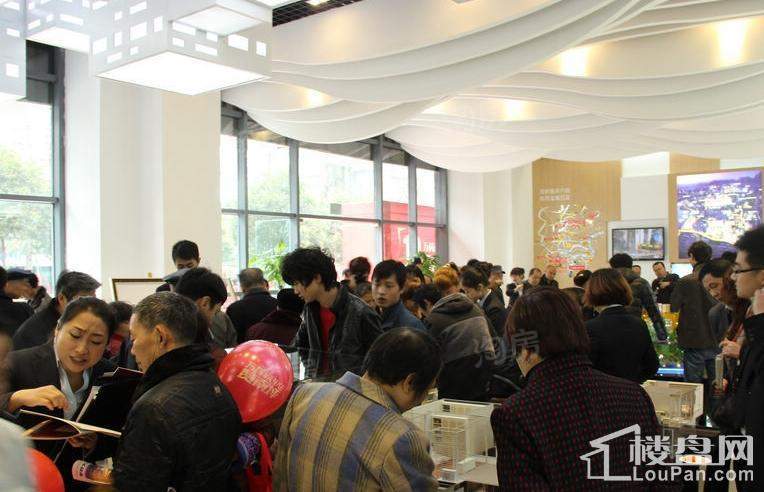 万科金御学府实景图