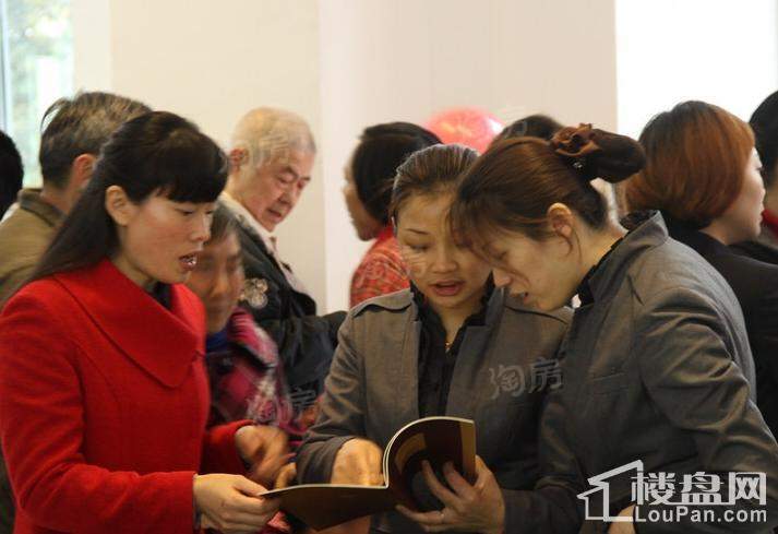 万科金御学府实景图