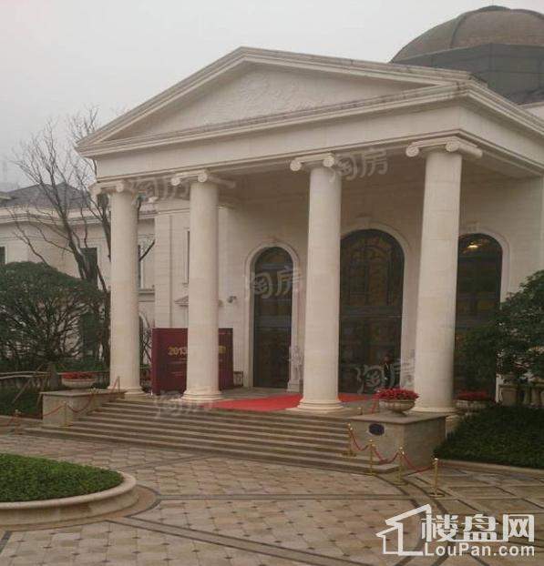 融创凡尔赛领馆实景图