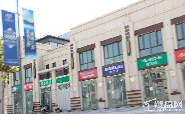 鸣翠湖城配套图