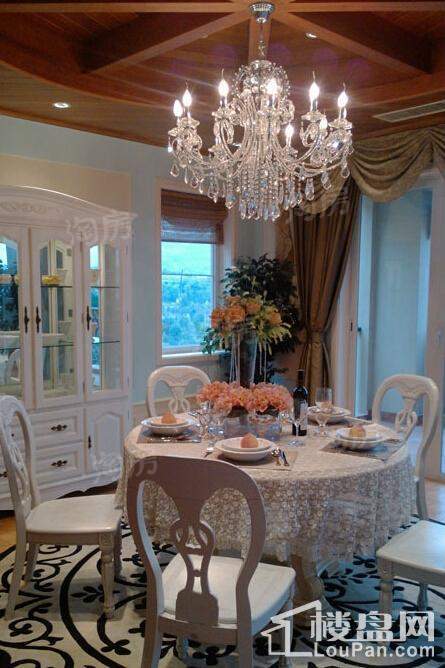 庆隆南山国际社区样板间