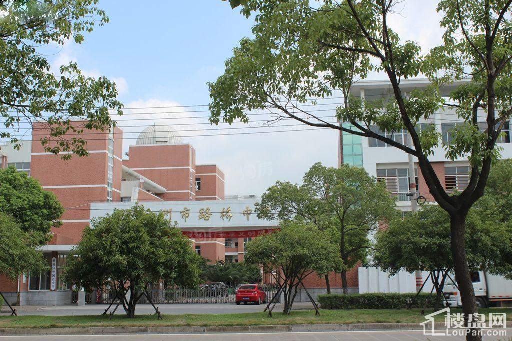 中盛城市广场配套图