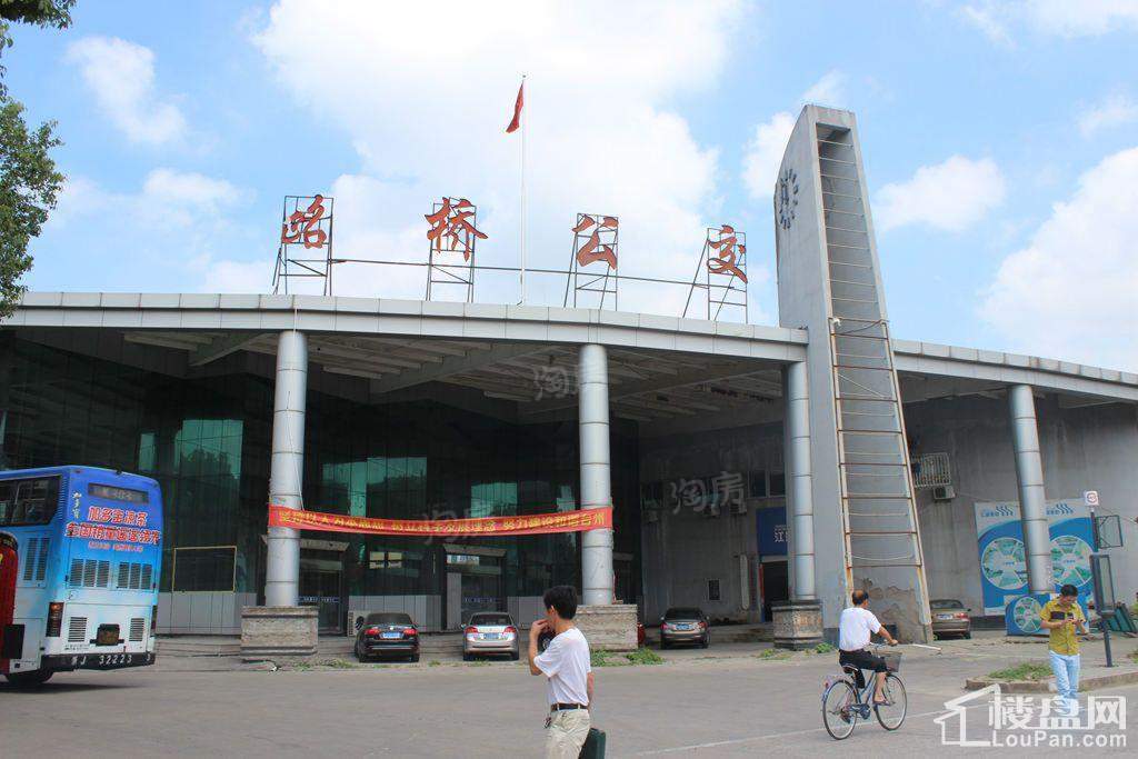 融创溪山宸院配套图