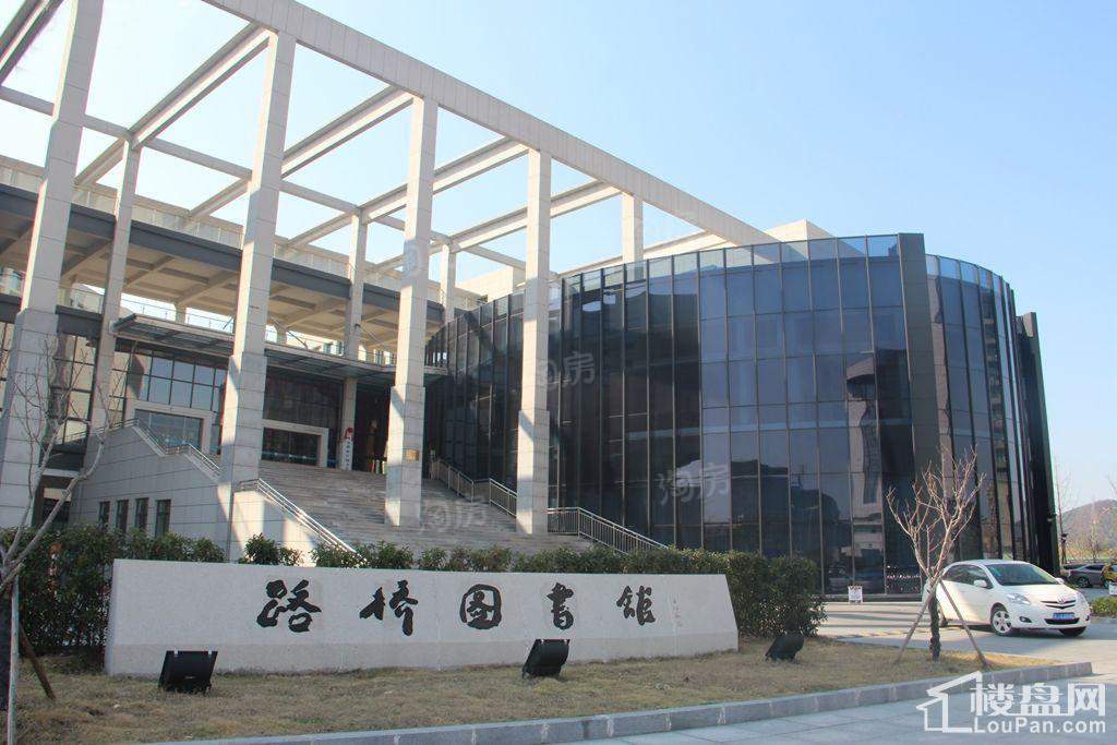 融创溪山宸院配套图