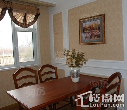 泮河小镇样板间