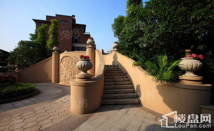 重庆中海峰墅实景图