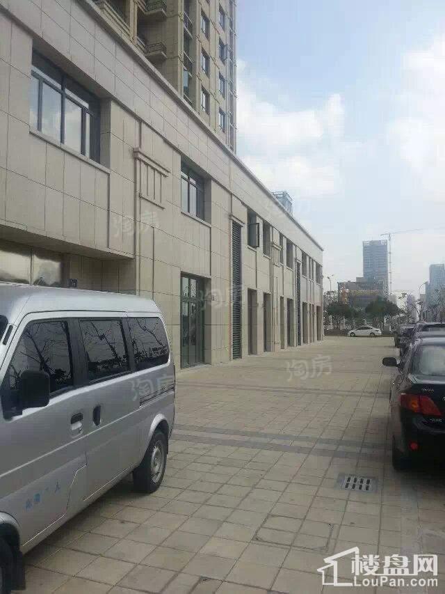 盛世华府实景图