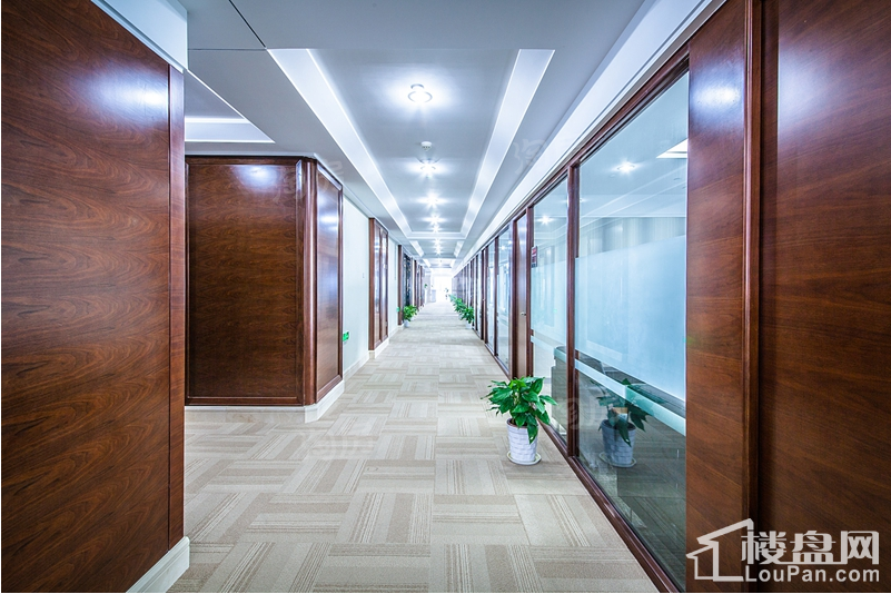 仙峰环合中心二期实景图