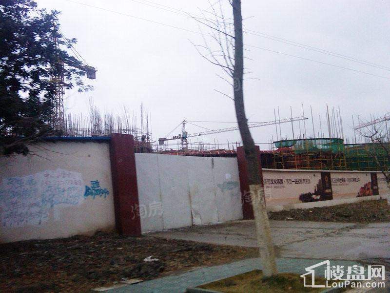 金色广场商铺实景图