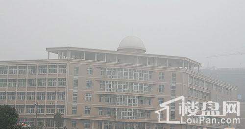 华恒中心商铺实景图