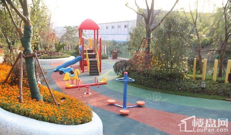 世茂滨江府实景图