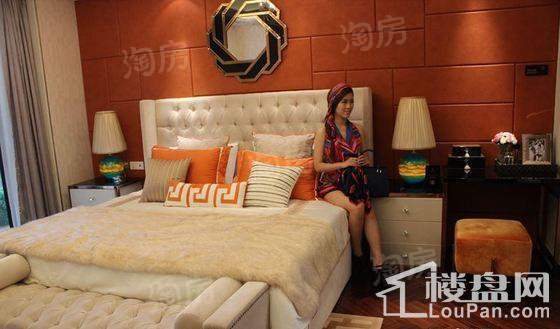 世茂滨江府样板间