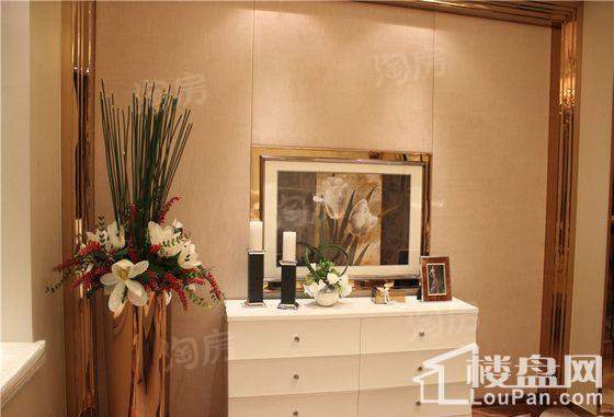 世茂滨江府样板间