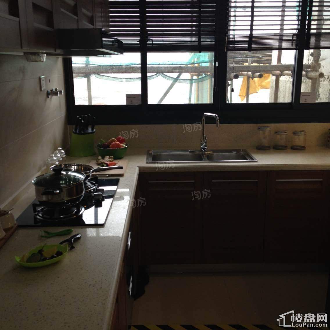 景骐锦源里样板间