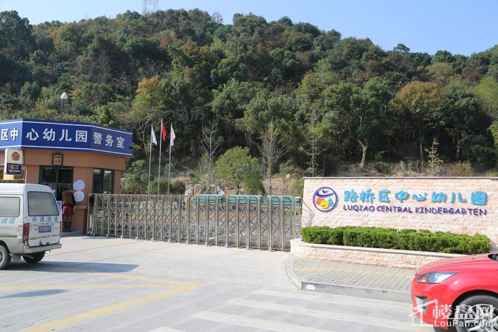 周边配套图