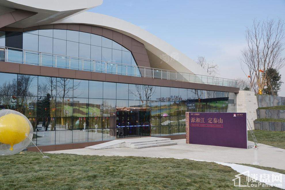 泰安五矿万境水岸三期实景图