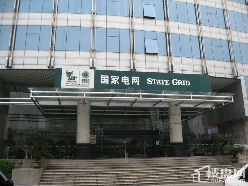 世贸公馆配套图