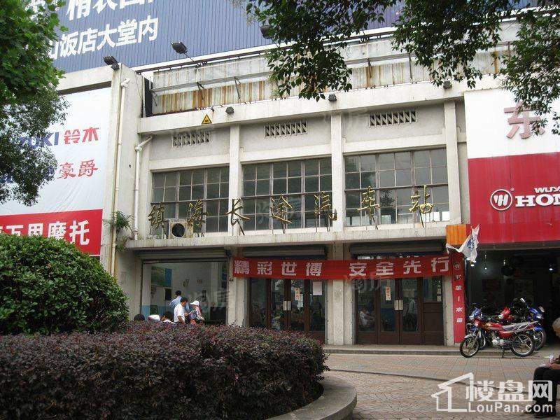 世贸公馆配套图