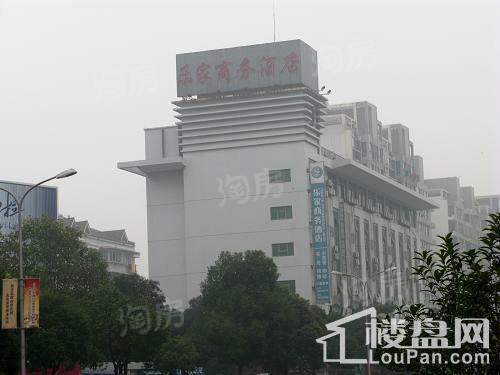 世贸公馆配套图