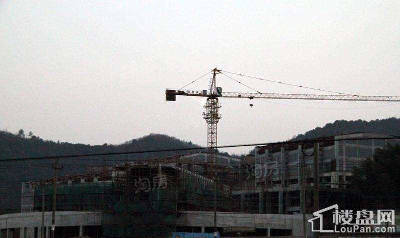 它山谷地实景图