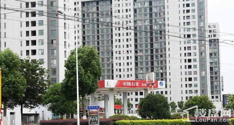中基理想城配套图