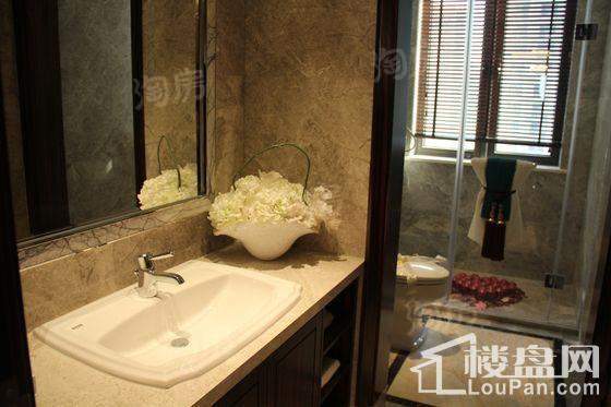 青林湾八期样板间