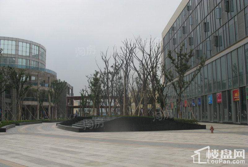 富邦世纪商业广场实景图