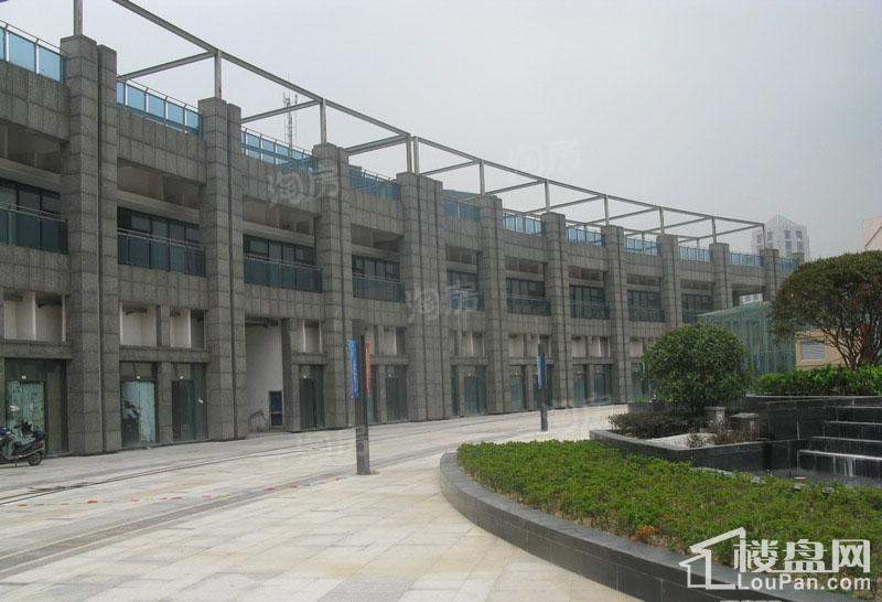 富邦世纪商业广场实景图