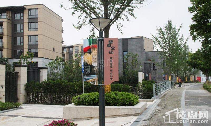 万科云鹭湾实景图