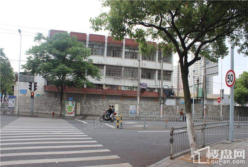 海顿公馆配套图