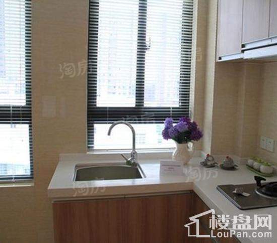 金丰紫园样板间
