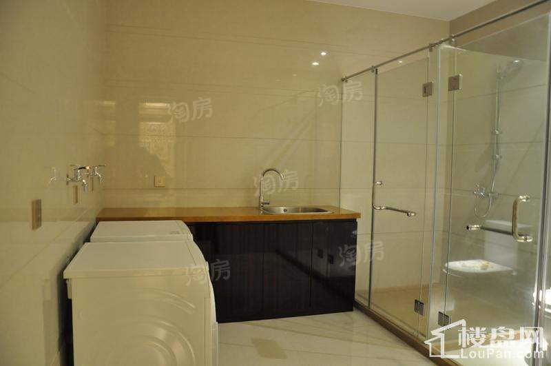 保集湖海塘庄园样板间