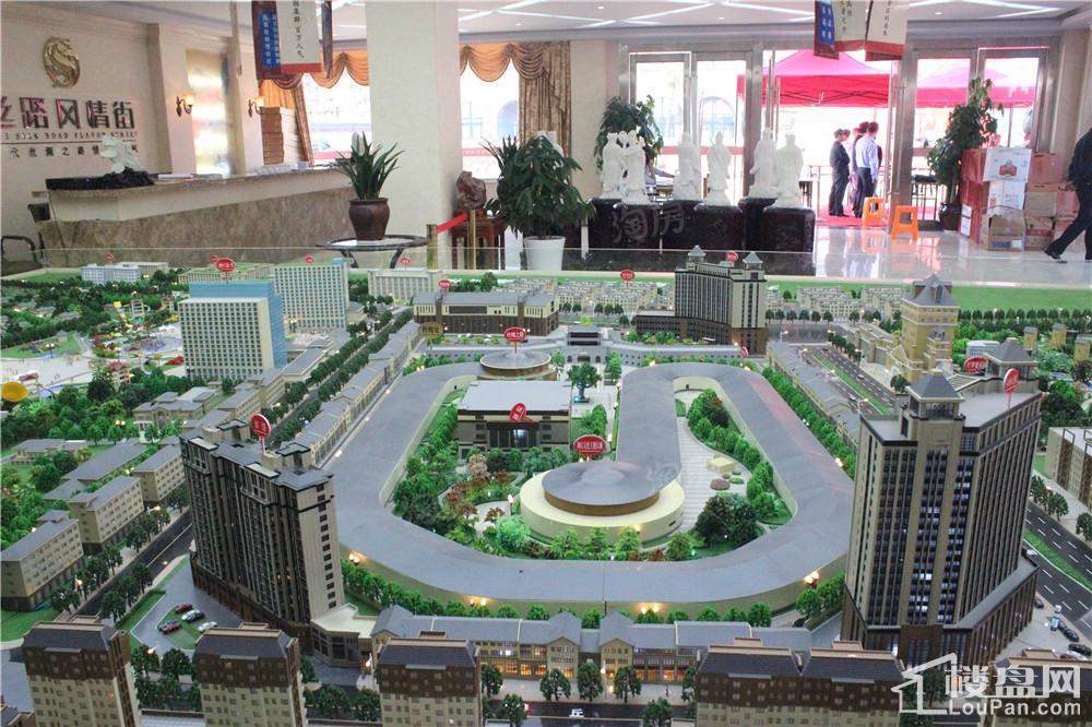 丝路风情街实景图