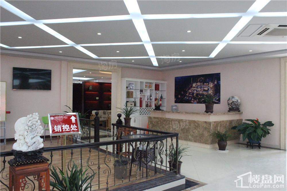 丝路风情街实景图
