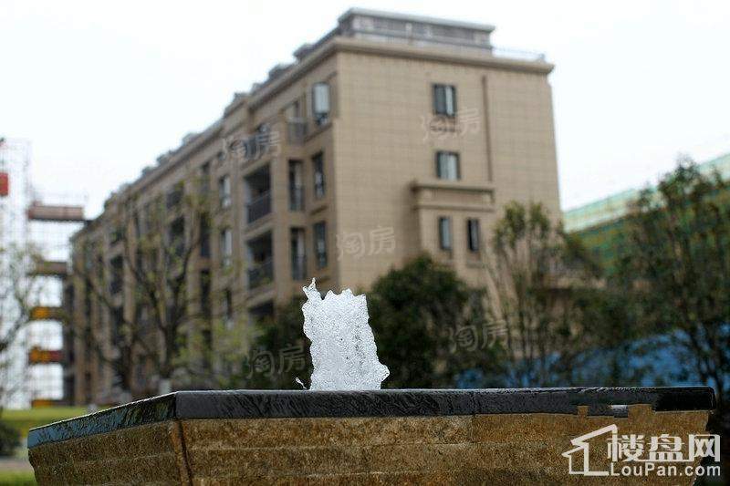 复地上城实景图