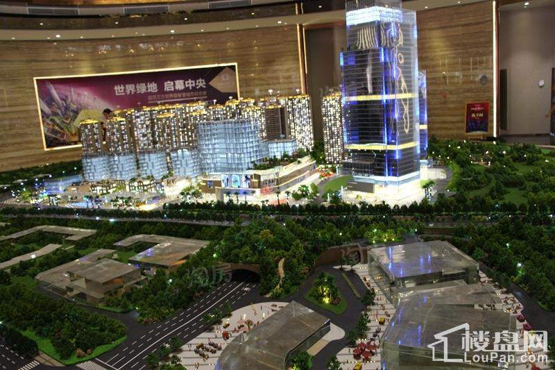 绿地中央广场实景图