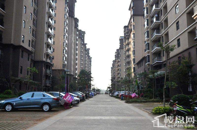 老城后海温泉小镇实景图