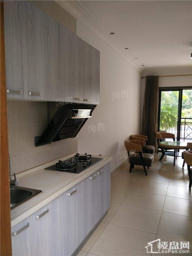 半岛阳光样板间