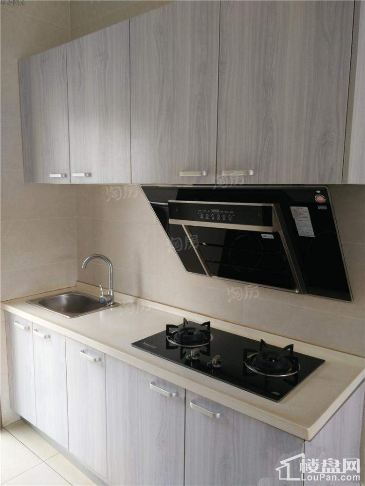 半岛阳光样板间