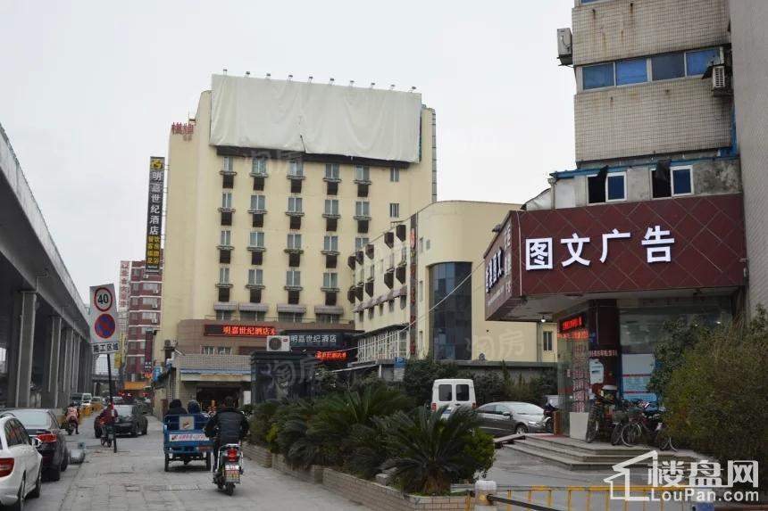 世茂天宸配套图