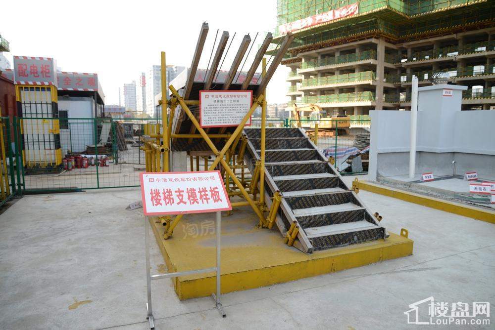 阳光100凤凰街实景图