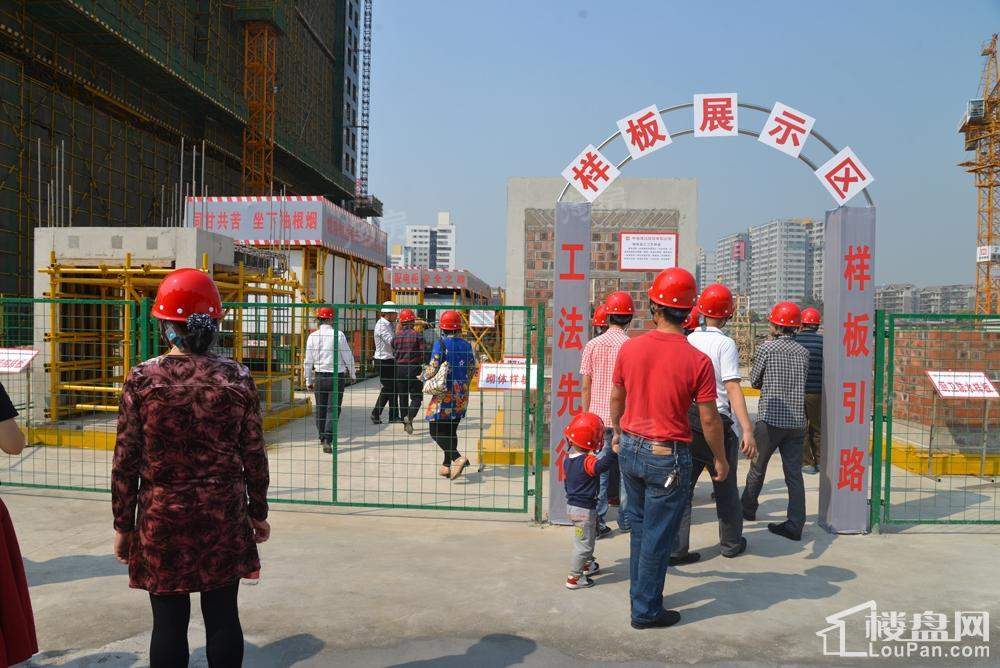 阳光100凤凰街实景图