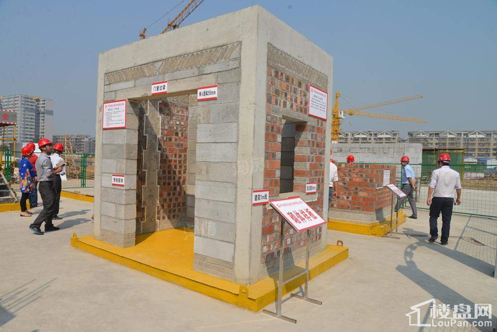 阳光100凤凰街实景图