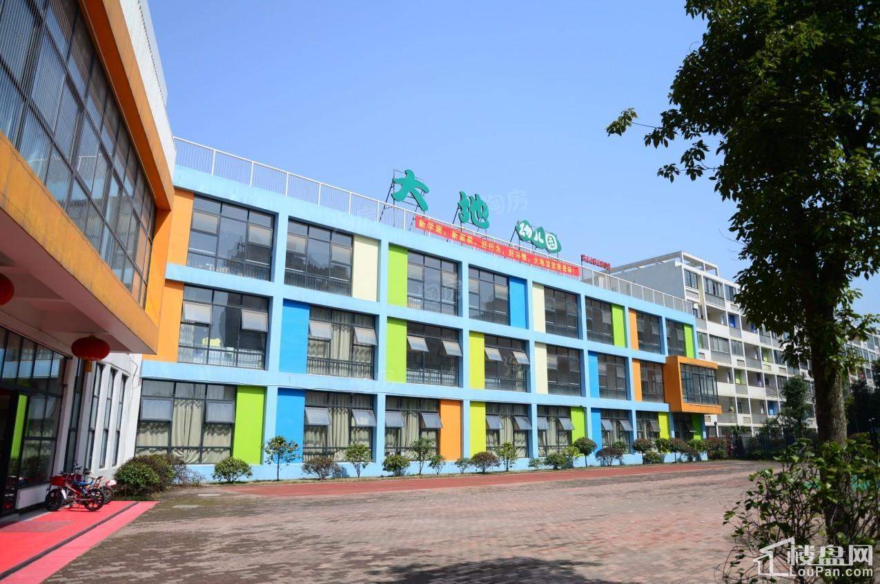 阳光100凤凰街配套图