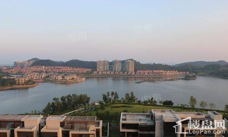 雅居乐白鹭湖实景图