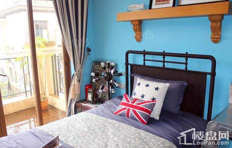 皇庭波西塔诺样板间