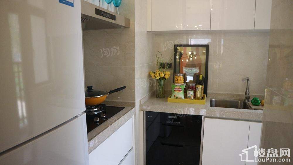 金悦澜湾样板间