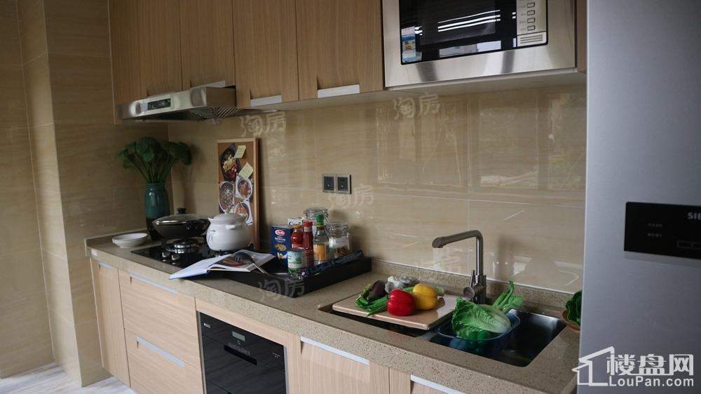 金悦澜湾样板间